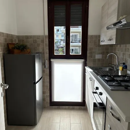 Collina Fleming 32 *